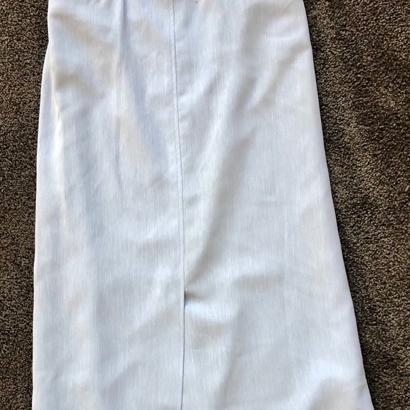 New light blue “Apostrophe” suit jacket and skirt - Picture 5 of 7